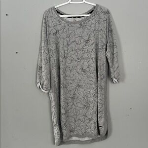 Hyba Chic Gray Floral  Dress 2X